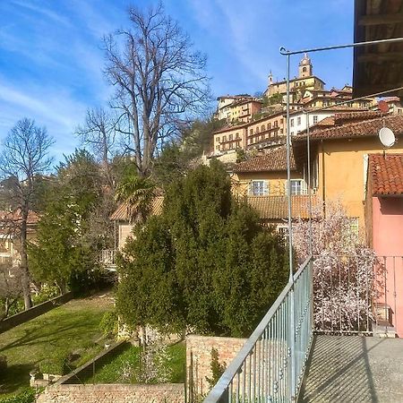 Da Emi - La Casetta In Piazza モンフォルテ・ダルバ エクステリア 写真